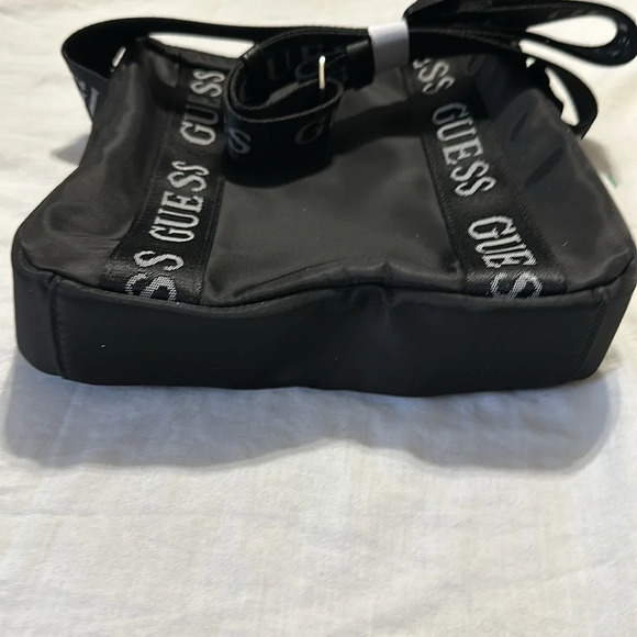 GUESS Logo Black Nylon Crossbody New - Picture 6 of 6